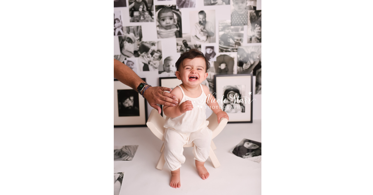 Style a vintage-themed 1st birthday photoshoot timelessly.